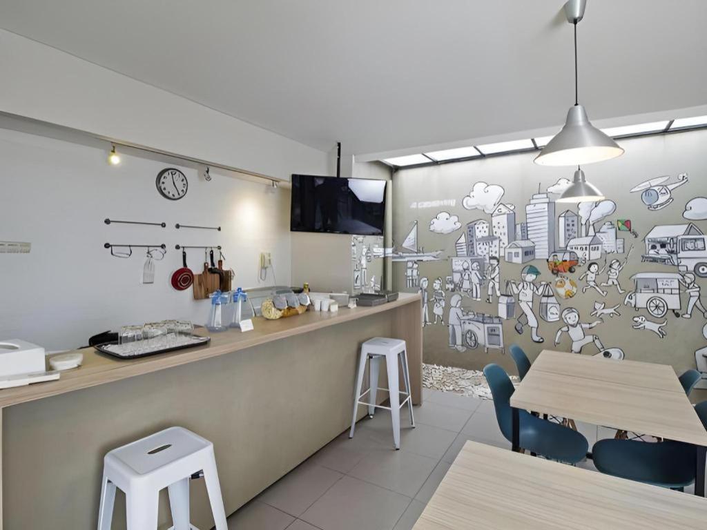 Casa Living Setiabudi Giacarta Esterno foto