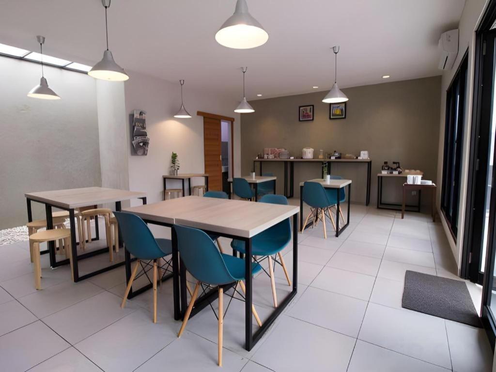 Casa Living Setiabudi Giacarta Esterno foto
