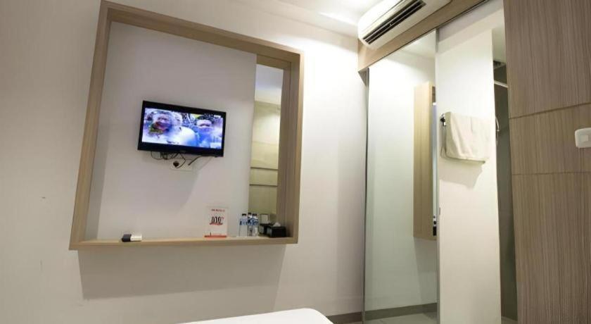 Casa Living Setiabudi Giacarta Esterno foto