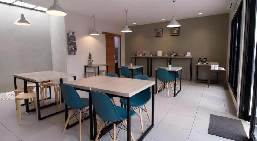Casa Living Setiabudi Giacarta Esterno foto